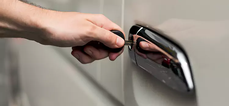 Why Choose Our Auto Locksmith Team in Fort Lee, NJ?